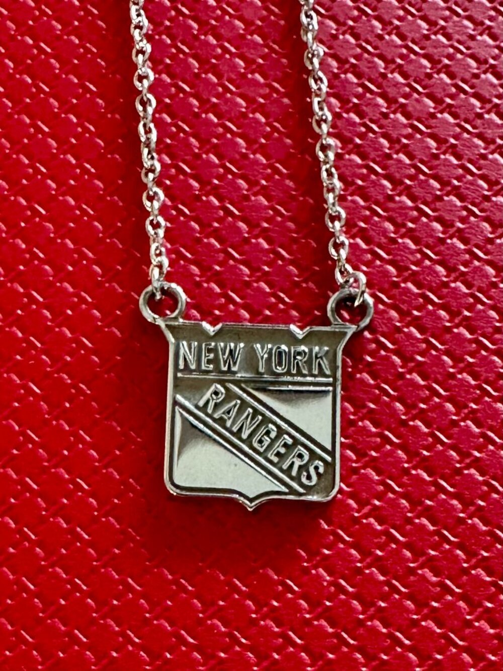 New York Rangers Sterling Silver Logo Art Pendant Necklace-18 inches